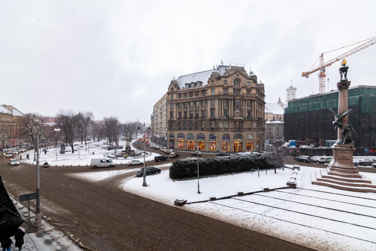 Romari Площа Міцкевича Lviv Extérieur photo