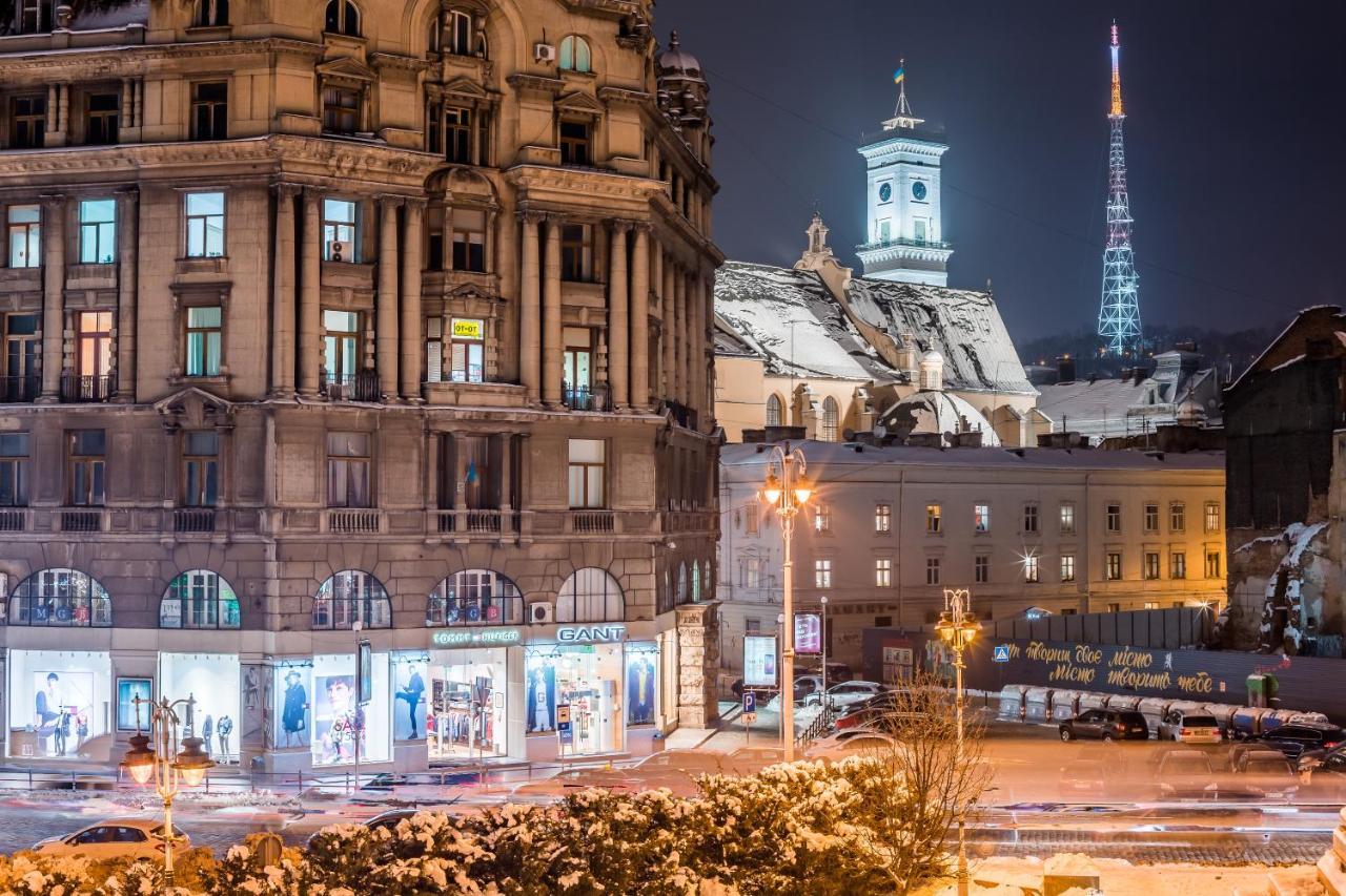 Romari Площа Міцкевича Lviv Extérieur photo